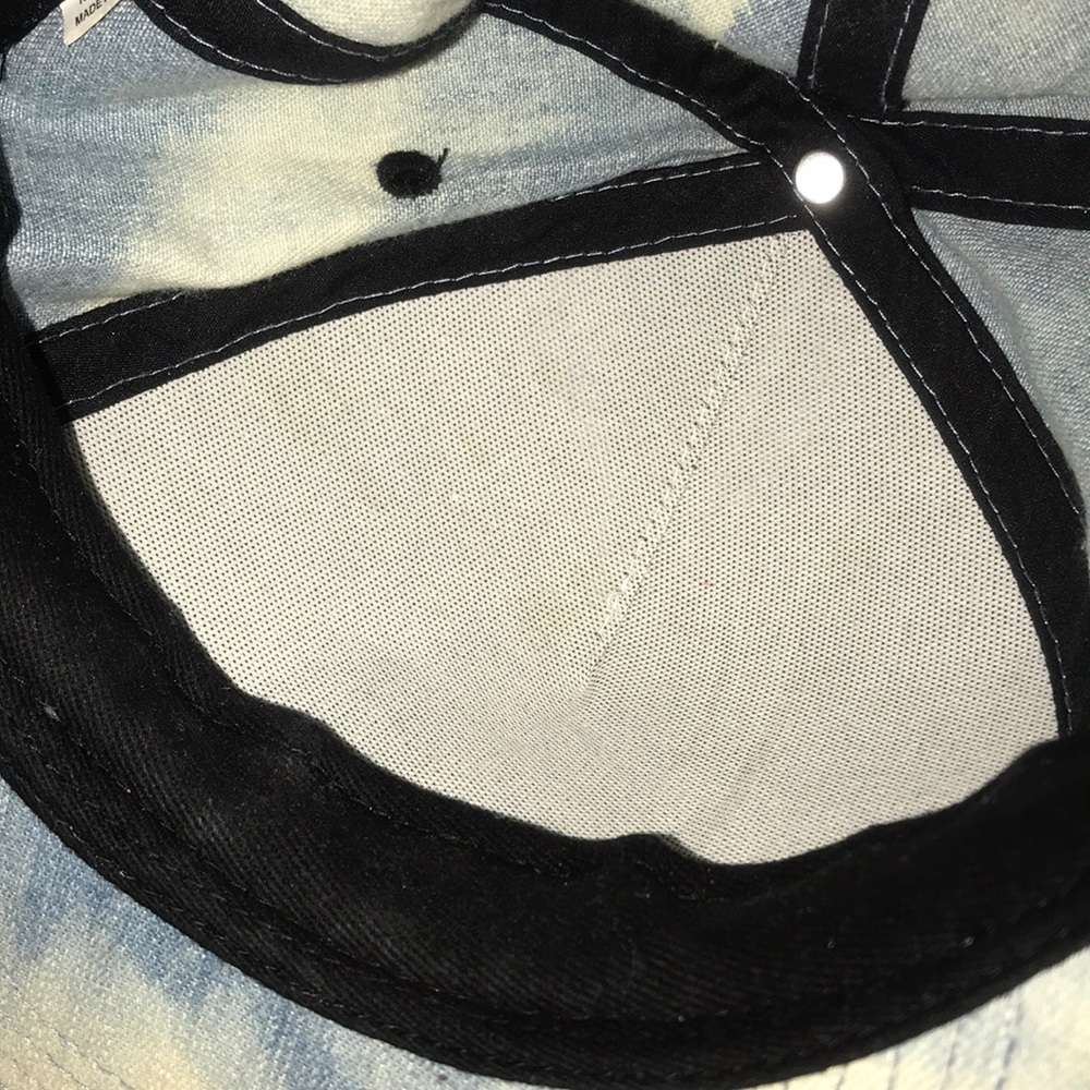 SnapBack - Picture 5 of 6